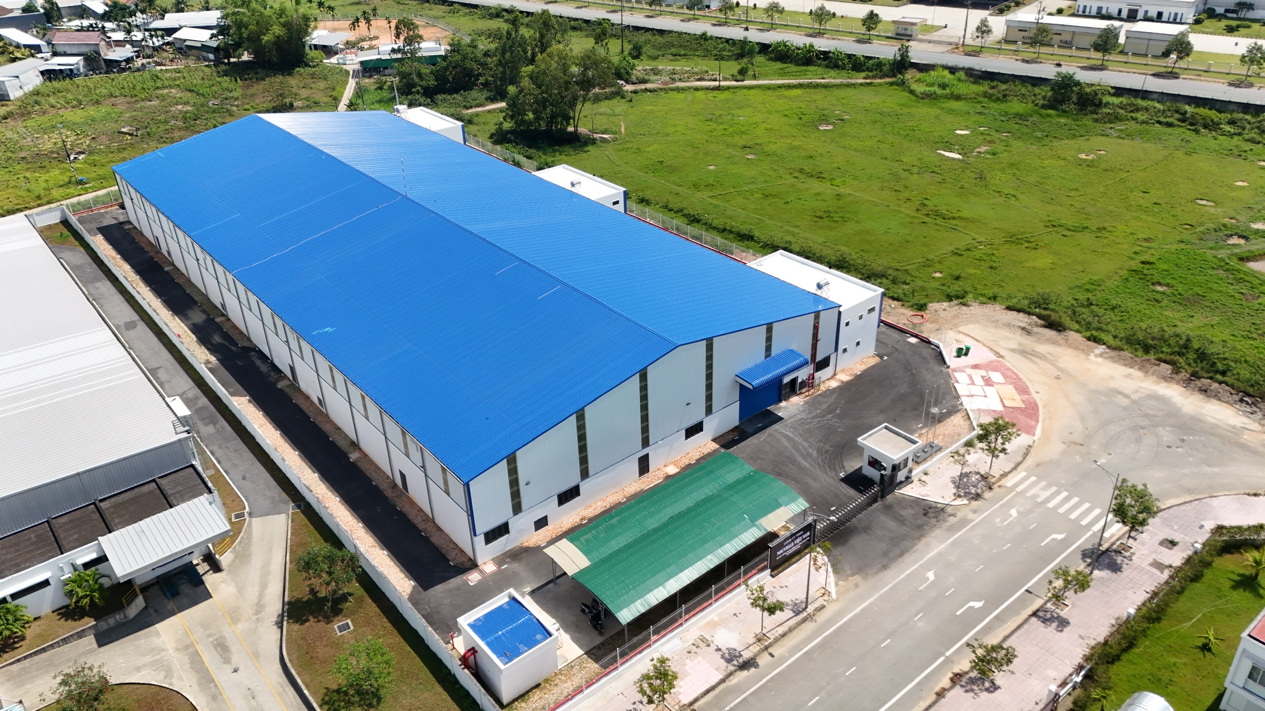 Nhà xưởng 1.500m2